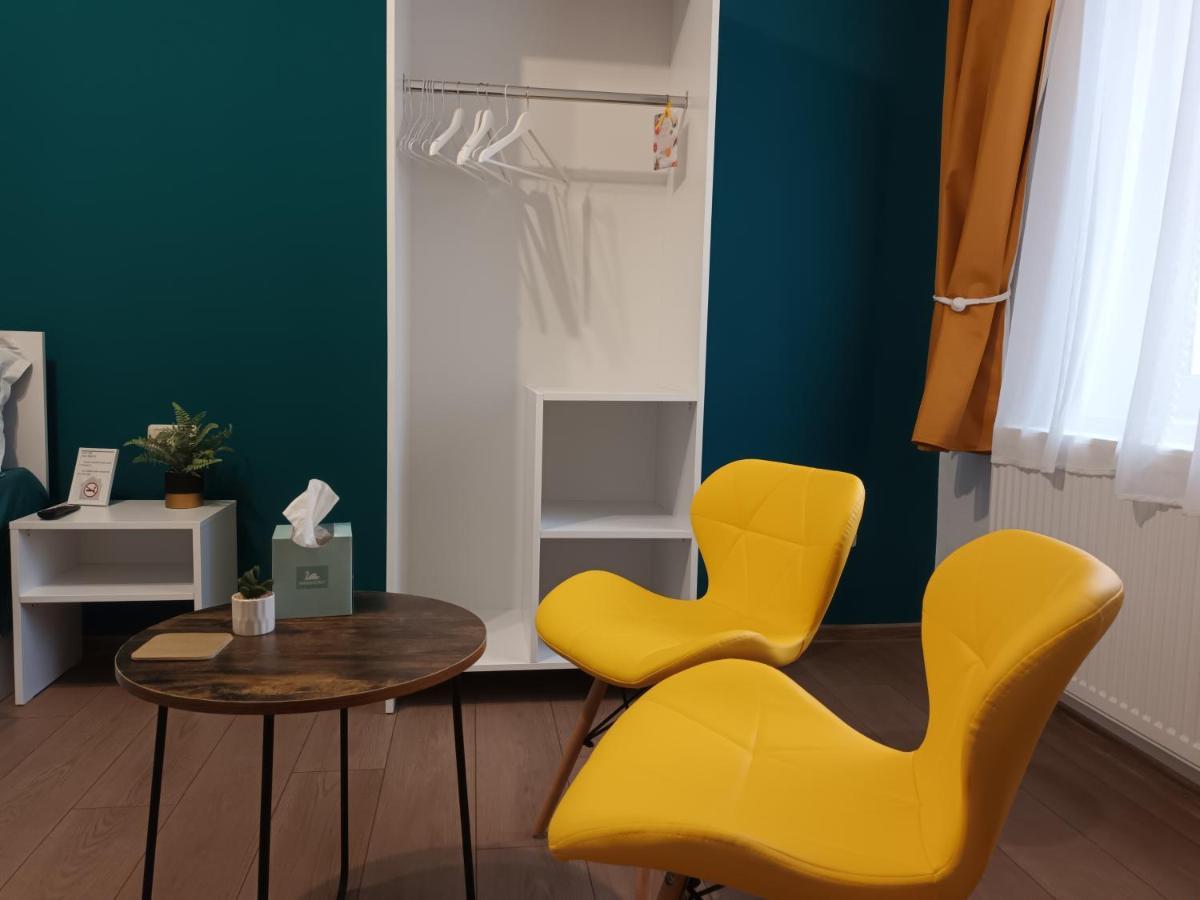 3 Josepartment Appartamento Timisoara Esterno foto